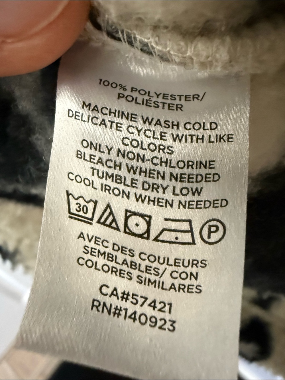 Loft Cow Print Fuzzy Teddy Bear Fleece Pullover Size Large Cozy Comfy - Picture 4 of 5